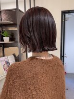 くびれボブ　外ハネボブ　レイヤーボブ　ピンクカラー