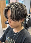 ハイライトセンターパートメッシュダブルカラーツーブロック