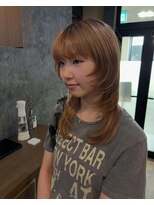 互感 小松店&nbsp;ウルフベース×ストレートタッチで甘すぎない中性的ニュアンス