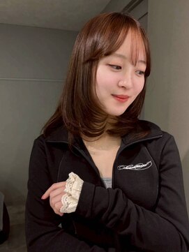 ベイルーム(BAYROOM by HONEY omotesando) ミディアムレイヤー/ハッシュカット/バーガンディベージュ3