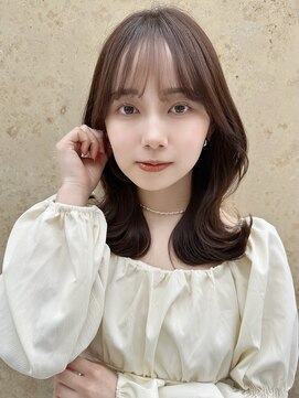 アイヴィ 表参道(IVY) モカブラウン くびれミディアム 顔まわりカット【肥田亜沙美】