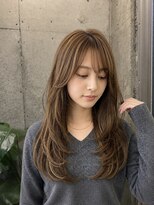 ヒルズ(Hills)&nbsp;上品な艶感を叶えるベージュカラー