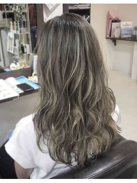 グランドヘアメイクノア(Grand Hair Make NOAH) アッシュベージュカラー