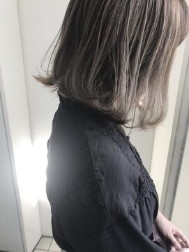 ヘアーデザイン シュシュ(hair design Chou Chou by Yone) 3Dカラー&オリーブベージュ♪