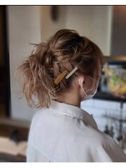 ヘアアレンジ　　ポニーテールアレンジ