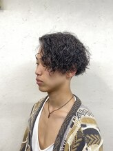 イナバ(Hair Life INABA) ツーブロック＆無造作かきあげパーマスタイル