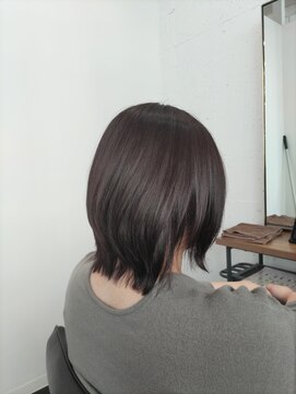 エスカーラ 町田(THE ESCALA) 斜めバング/グレージュカラー/シルキーベージュ［町田駅］