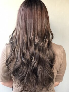 ヘアーデザイン ディードット ウル(D. ulu) 3Dラベンダーアッシュ