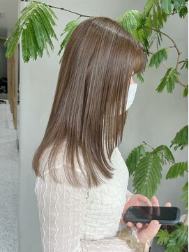 ジーナ 神戸 三田駅前(Zina) ハイライトカラー/艶髪/ロングヘア