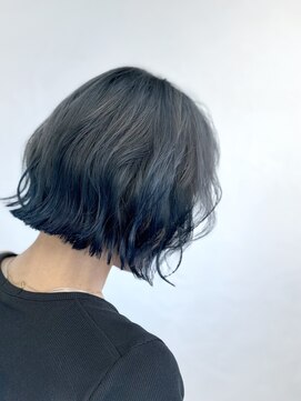 ペチカ(PEZZICA) エンドカラー　ボブ/ダブルカラー/グレージュ/くすみブルー