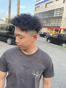 ヘアープロポーザー ラグ(hair proposer Leggu) 短髪波巻きパーマ