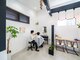 ウェルヘアー(UEL HAIR)の写真/海を感じさせる非日常の店内は、おしゃれで居心地が良いと“幅広い年代”のお客様からの支持多数◎