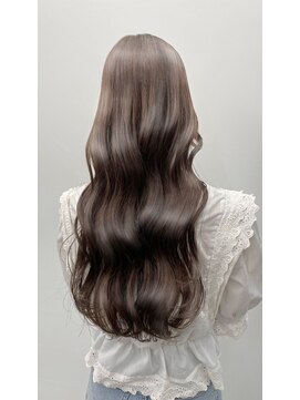 クオリス 上板橋店(QUALIS) オンブレグレージュオリーブベージュくびれミディ大人美人