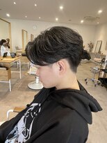 ヤテ(yate')&nbsp;フェザーショート　センターパート　毛流れ