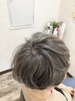ヒッピーヘアー(Hippie Hair)&nbsp;ハイライト　オリーブアッシュ