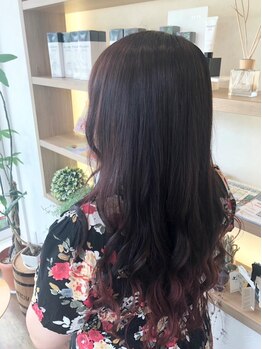 フラップ(FLAP)の写真/【抜群のデザイン力と再現性】インナーカラー×イヤリングカラー×メリハリカラーで周りと差をつけて♪