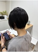 ショートボブ