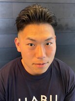 ディスイズバーバーセカンド(THIS IS BARBER 2nd)&nbsp;フェードカット オールバック 黒髪ショート ツーブロック