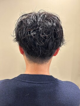 ザメンバイリオス(THE MEN. BY LIOS) “無造作”×”色気”　セットも楽に決まる