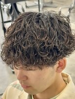 オーバル ジングウマエ(OVARL jingumae) 波巻きシャドウパーマラウンドマッシュ
