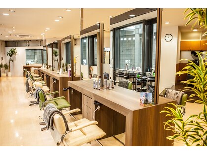 ヘアサロン アウラ(hair salon aura)の写真