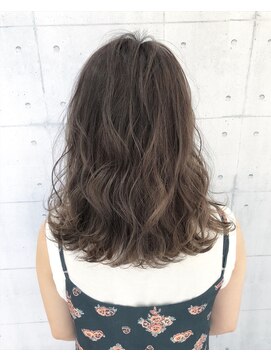 ニューヨークニューヨーク 守口店(NYNY) 外国人風カラー