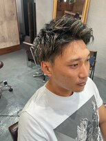 ハウル(Howl)&nbsp;#ツーブロック#アップバング#ハイライト