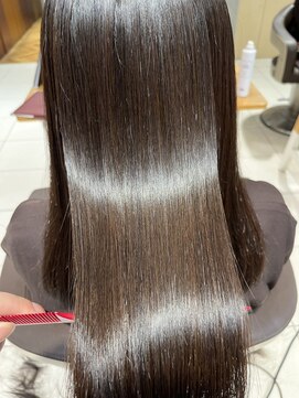 アース 若葉台店(EARTH) ２０代女性のお客様へ髪質改善縮毛矯正を施術☆