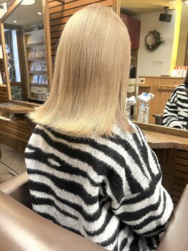 ヘアースペース エートゥーゼット(HairSpace AtoZ) ミルクティーベージュ/ベージュ/ダブルカラー