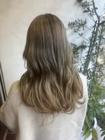 アン(Hair make un)&nbsp;オリーブベージュ