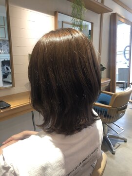 スタジオ エット(studio ett) 伸ばしかけウルフ