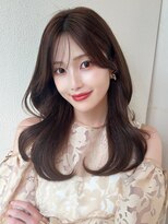 ラルユー 金山(LallYou)&nbsp;20代小顔に見える！くびれレイヤー × オリーブブラウン