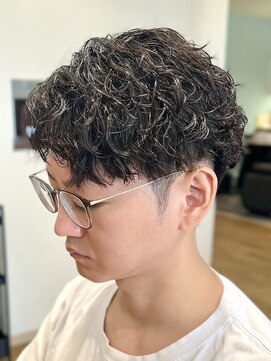 デプト(DEPT.) ツイストスパイラルメンズパーマシャドウパーマルーズパーマ佐賀