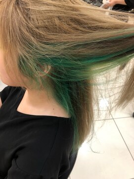 キャパ 秦野(CAPA) グリーンインナーカラー