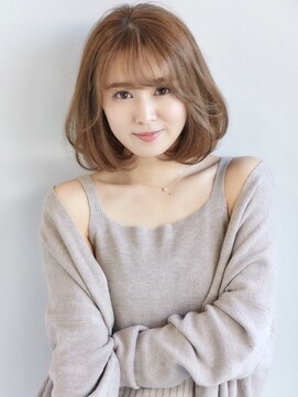 フォンズ(FONS) 小顔カットで作るナチュラルボブ_オフィスヘア_20代_30代_40代◎