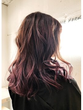 ヘアーワークス ヘルム 渋谷店(HAIR WORKS HELM) グラデーションカラー☆ピンク