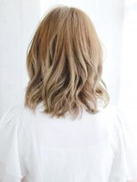 ナル 白山神社参道通り店(nalu)&nbsp;セミウエットなリバースカールスタイル