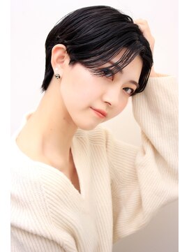 ヨファヘアー 岡本店(YOFA hair) 黒髪センターパートソフトショート 0303