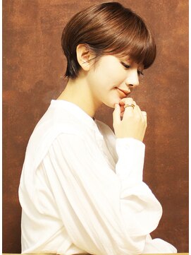 シアンデルカ(CYANDELUCCA) ナチュラルショート