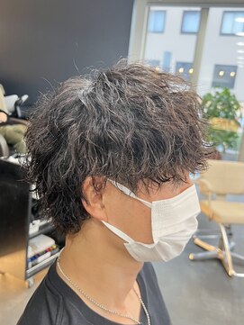 バース バイ ハピネス(BIRTH by happiness) 波巻きツイストスパイラルのマッシュウルフ