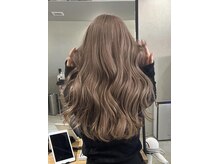 モノトーン(MONOTONE)