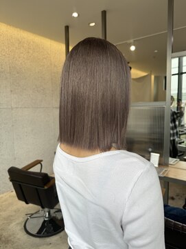 アフューズバイストゥー(Vfuse by StueW) 透明感グレージュ［岡山カラー］［倉敷カラー］