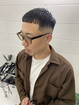 ウェルネス(Wellness) クロップ　スキンフェード