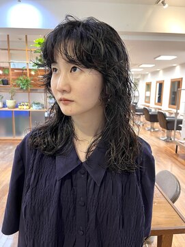 イーズ(e's) ロングウェーブパーマ　<若林>
