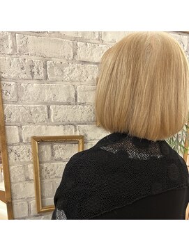 シャンゼ 新阪急ホテル店 ボブカット