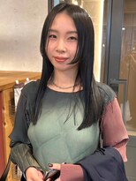 アトリエ(atelier.)&nbsp;黒髪　レイヤーロング　姫カットレイヤー　顔周りレイヤー　艶髪