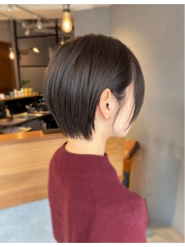 ロミー(Romy) 丸みショート