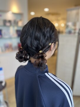 【ヘアアレンジ】ツインお団子