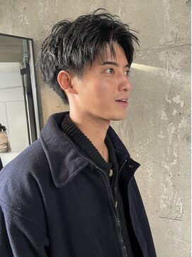 オルカ(ORCA) men's/顔周り/ニュアンスパーマ/韓国/センターパート/新宿