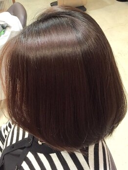 ヘア ソリューション ヴェイス (Hair solution VASE)の写真/朝のアイロン地獄から解放♪頑固な癖も◎カウンセリング＋知識＋技術で“風になびく”自然なうるツヤ髪へ！